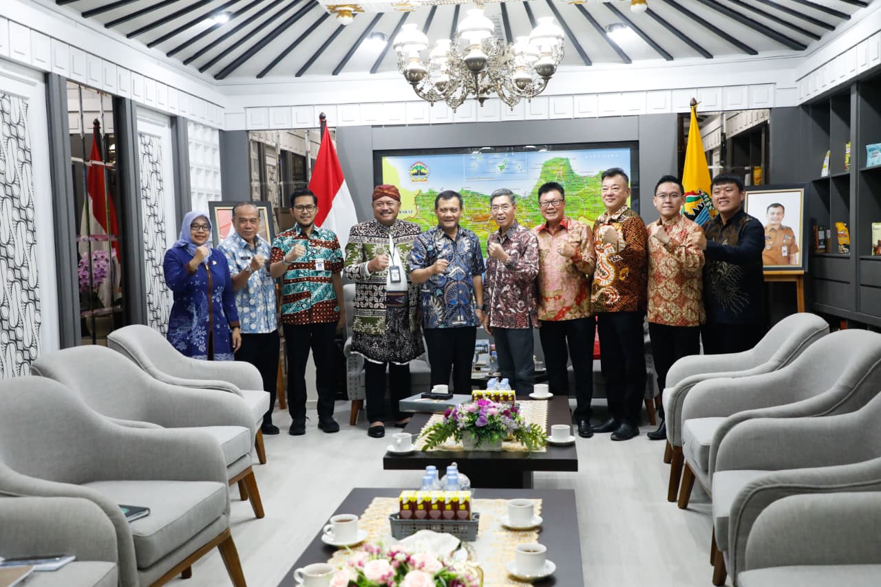 Pengusaha Indonesia Tionghoa (Perpit) Jawa Tengah saat beraudiensi dengan Gubernur Jawa Tengah