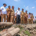 Bantu Petani Demak Tanam Hingga 3 Kali Setahun, Ahmad Luthfi Pastikan Normalisasi Saluran Irigasi Lancar